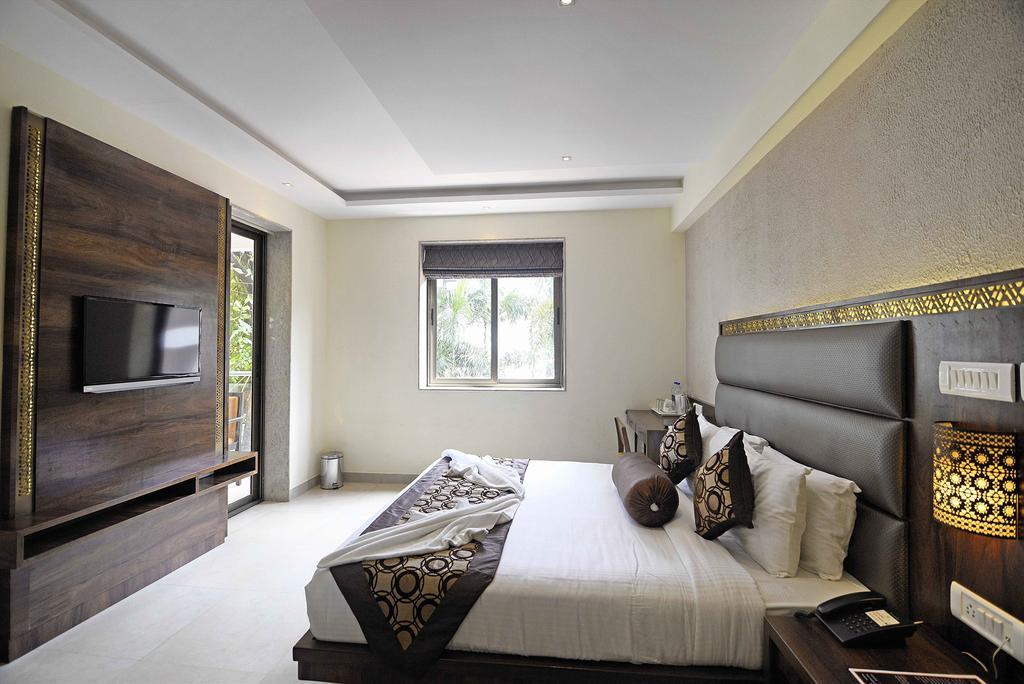 Hotel Sunkissed Plaza Calangute Esterno foto