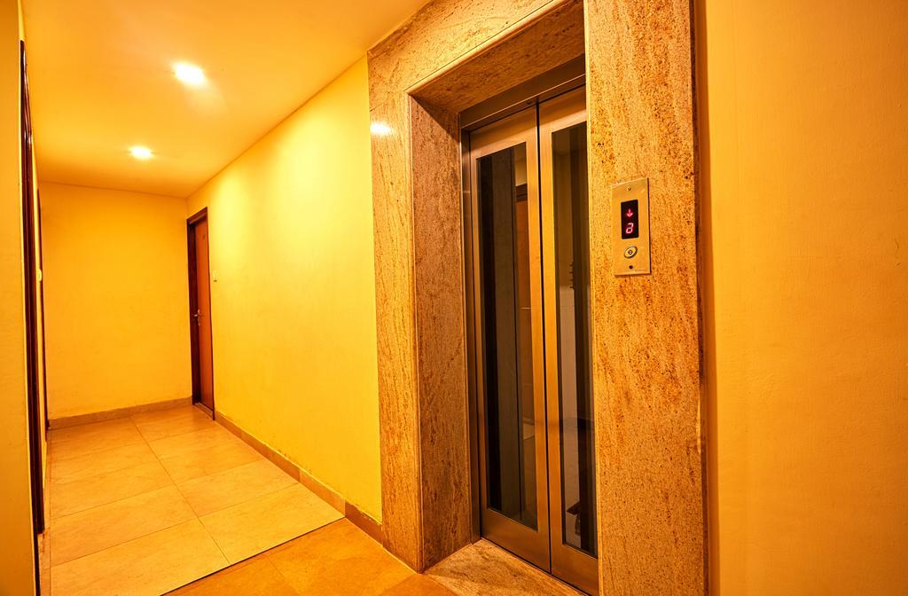 Hotel Sunkissed Plaza Calangute Esterno foto