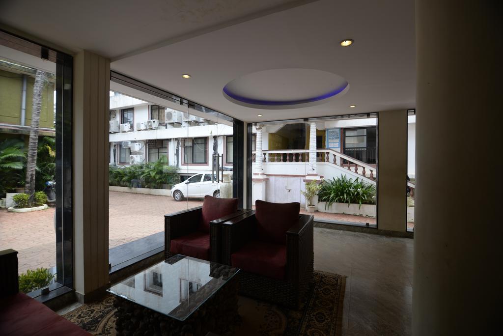 Hotel Sunkissed Plaza Calangute Esterno foto